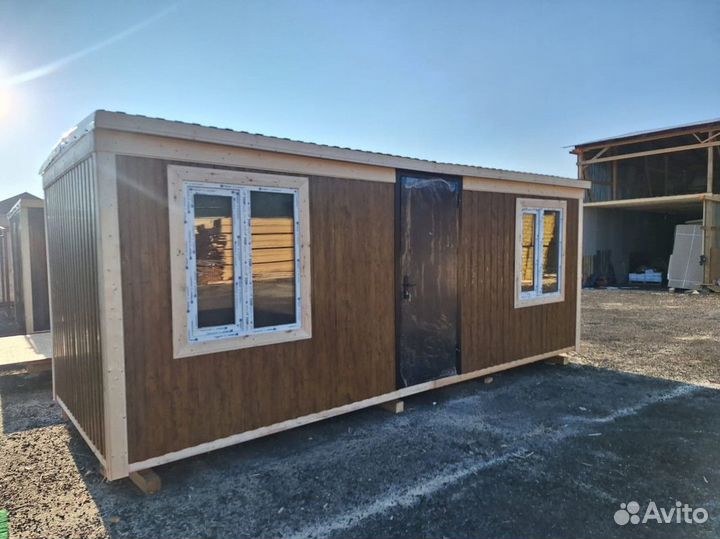 Бытовка и хозблок с окнами и дверями