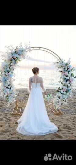 Свадебное платье