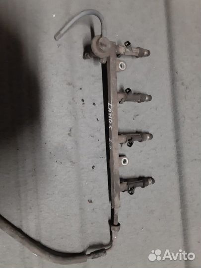 Топливная форсунка chevrole lanos 1.5