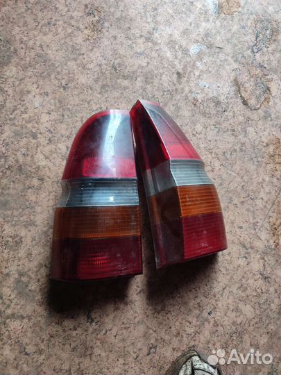 Задние Фонари Форд Эскорт