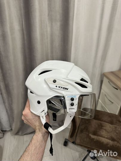 Хоккейный шлем и трусы хоккейные взрослые