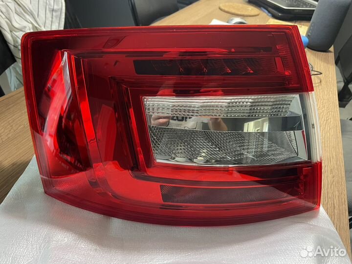 Фонарь задний левый Skoda octavia a7 оригинал