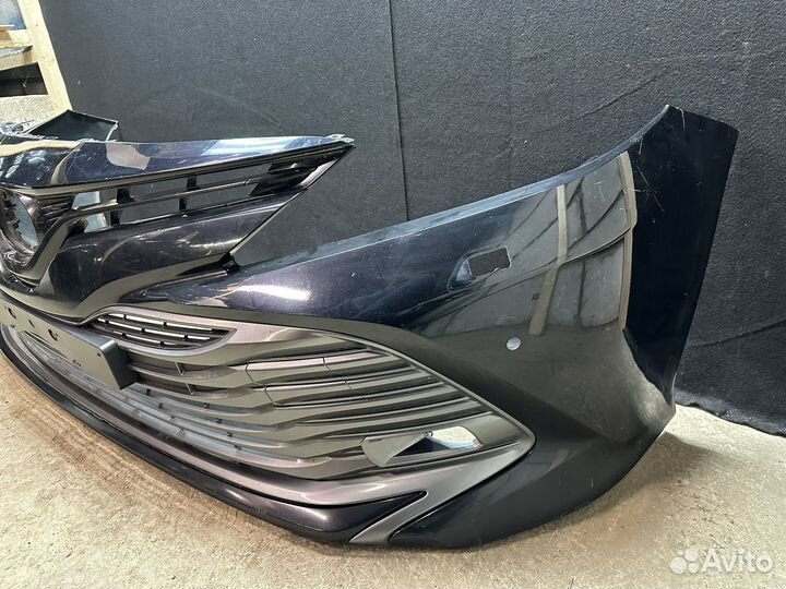 Бампер Toyota Camry 70 17-21г в сборе оригинал