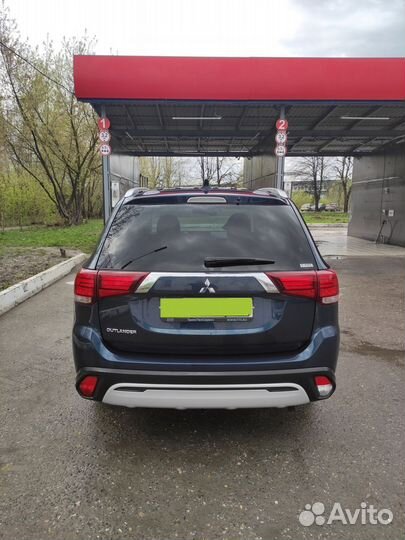 Mitsubishi Outlander 2.0 CVT, 2021, 69 000 км