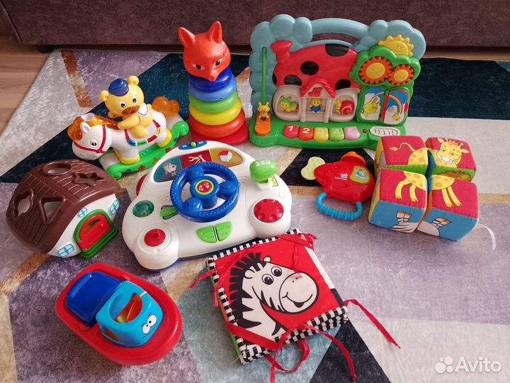 Развивающие игрушки пакетом