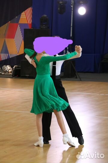 Платье для бальных танцев