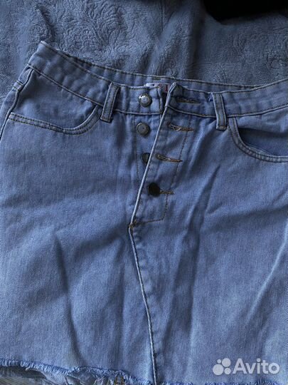 Два пакета вещей 42размер