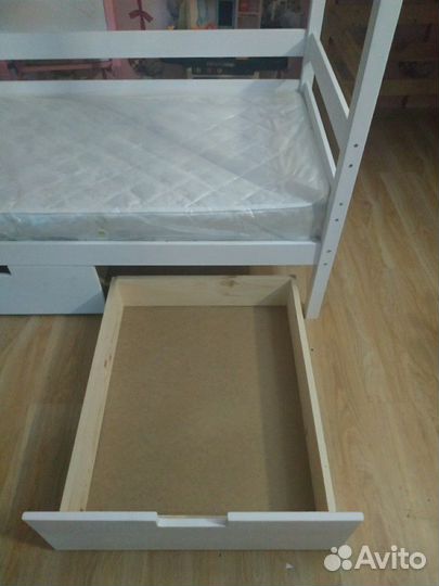 Кровать-домик 