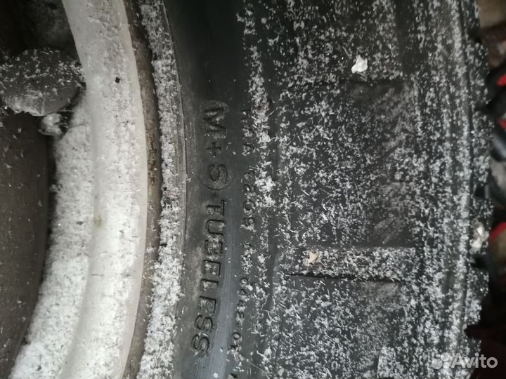 Резина Michelin, с диском 215 75 16 С