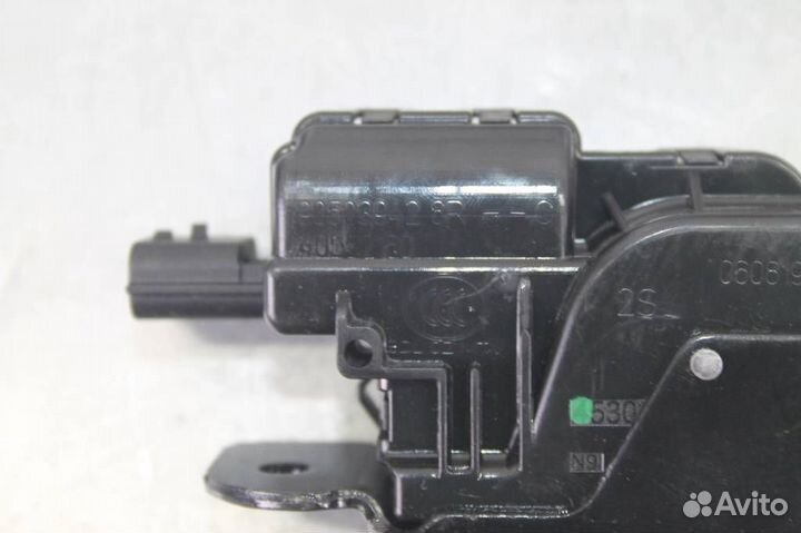 Замок багажника Renault Arkana