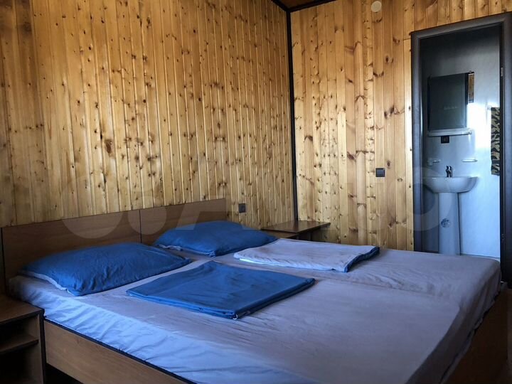 Комната 20 м² в > 9-к., 1/3 эт.