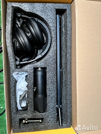 Студийный микрофон maono AU-A03H