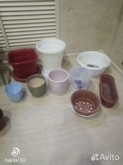 Горшки для цветов разные