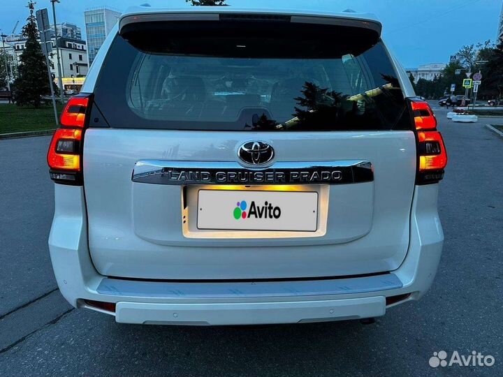 Toyota Land Cruiser Prado 2.8 AT, 2022, 30 км