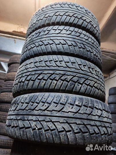 Kumho I'Zen RV Stud KC16 265/60 R18