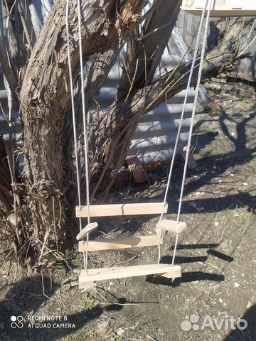 Детские качели уличные