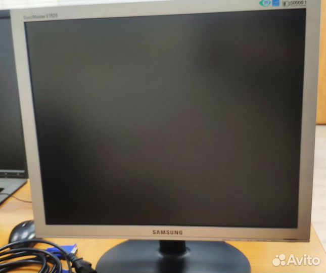 Пк i3 2120 3.3 ггц, 8 Гб DDR3, GTS 450, монитор