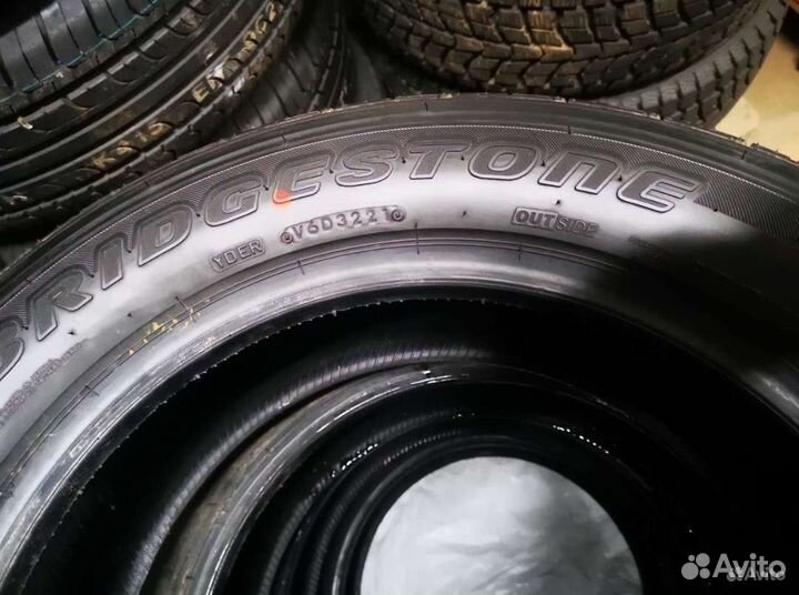 Bridgestone Dueler H/T 215/60 R17