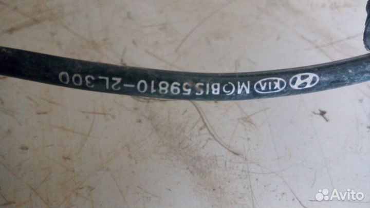 Hyundai i30 датчик абс передний левый