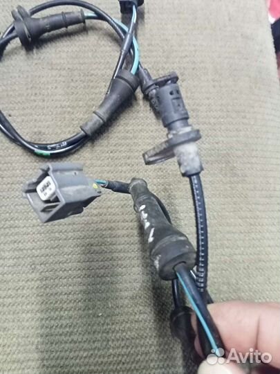 Датчик абс задний ниссан жук