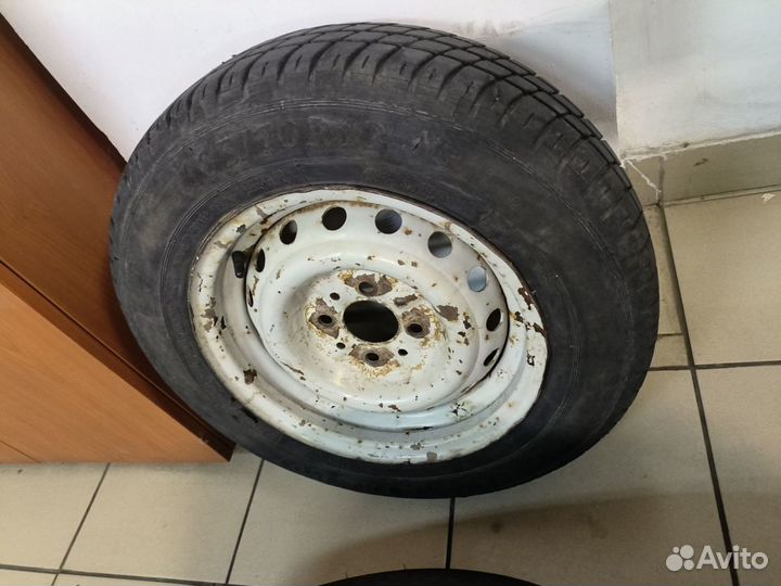 Комплект колес+запаска Кама trail 165/70r13