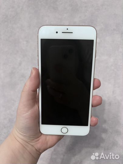 iPhone 8 Plus, 64 ГБ