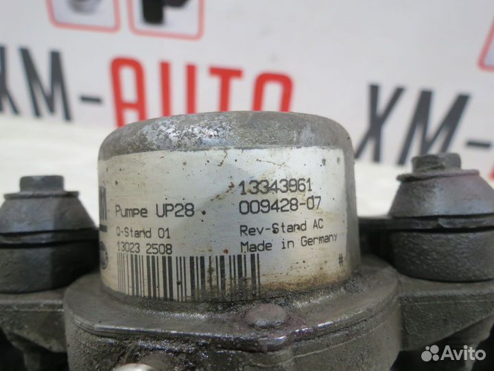 Насос вакуумный Opel Astra J