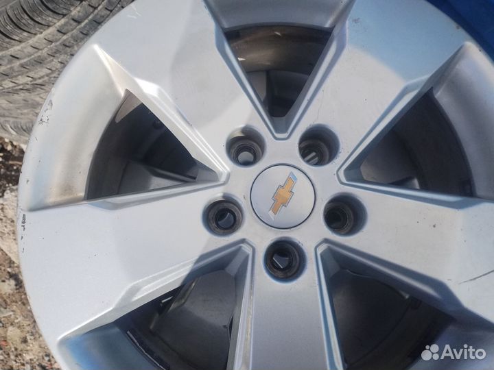 Продам резину с дисками на 17
