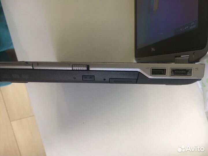 Компьютер dell в хорошем состоянии