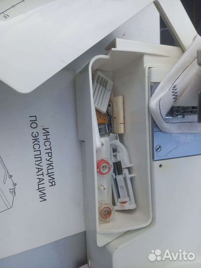 Швейная машина Janome бу 423s