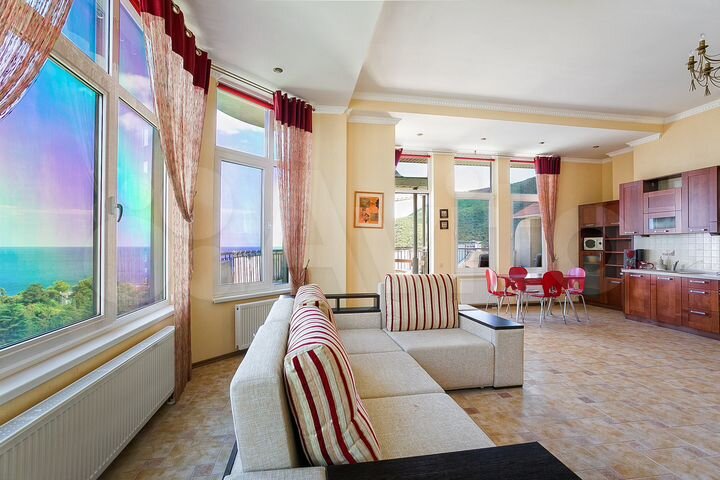 3-к. квартира, 167,6 м², 9/11 эт.