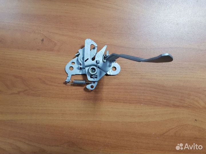 Замок капота Citroen C4 Picasso 2006-14 новый