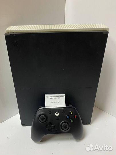 Игровая приставка Microsoft Xbox One S 1TB