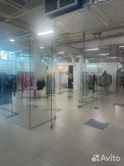 Шоурум 4 monkeys shop