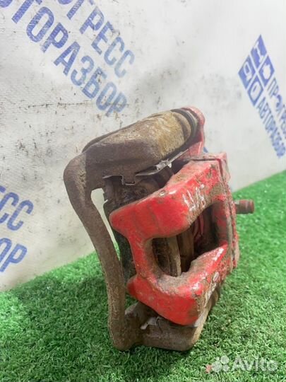 Суппорт задний правый Kia Optima седан 2.0 G4KD