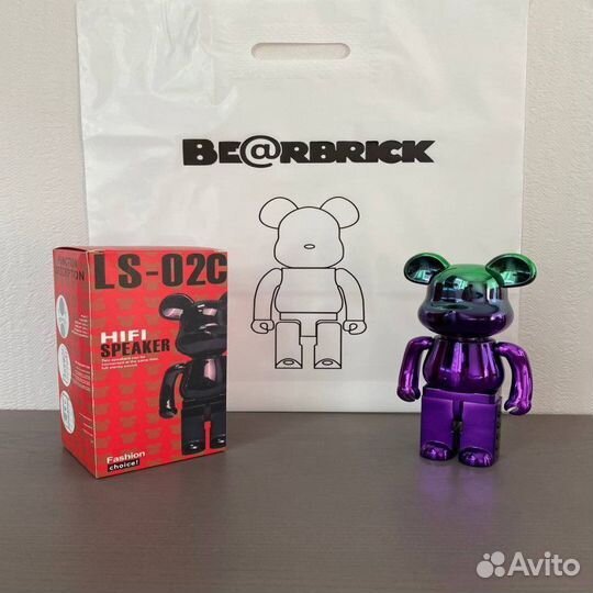 Bearbrick колонка