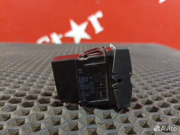 Кнопка системы контроля полосы Man TGS, Man TGX