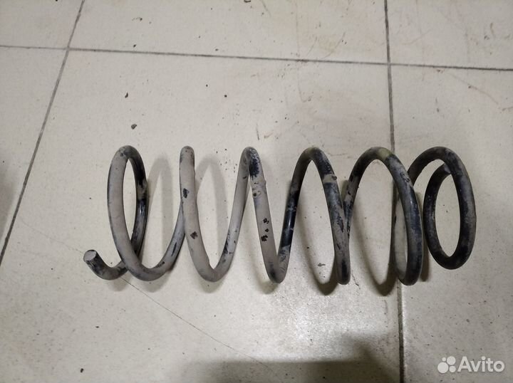 Пружина задняя Solaris 2010-2017