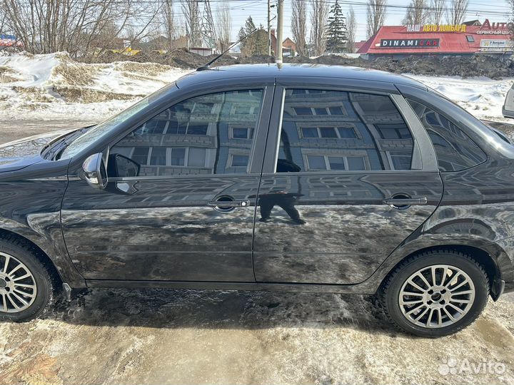 LADA Granta 1.6 МТ, 2022, 30 656 км