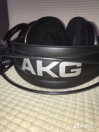 AKG K 271 MK II