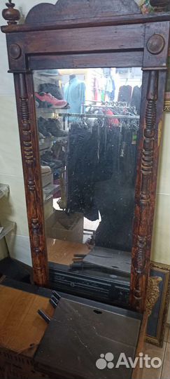 Зеркало старинное