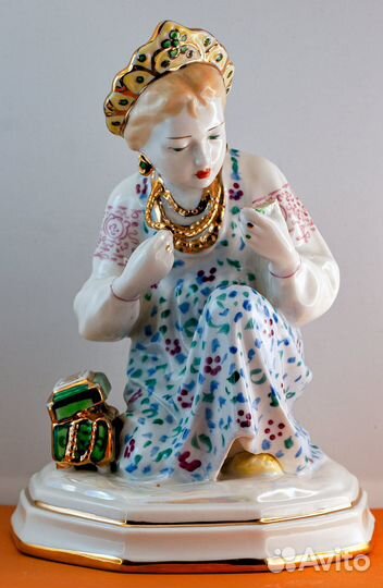 Статуэтка Малахитовая шкатулка красивая лзфи