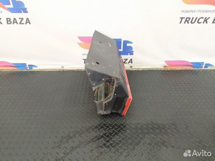 504083205 Фонарь задний правый