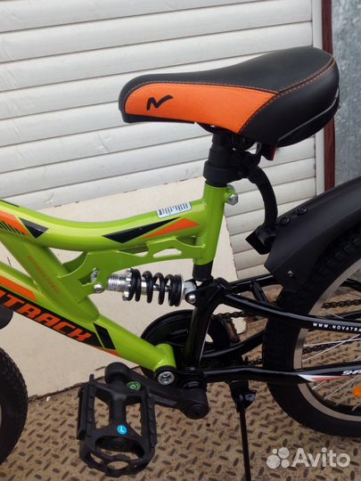 Детский велосипед Novatrack Shark