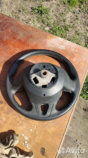 Руль от Рено Fluence