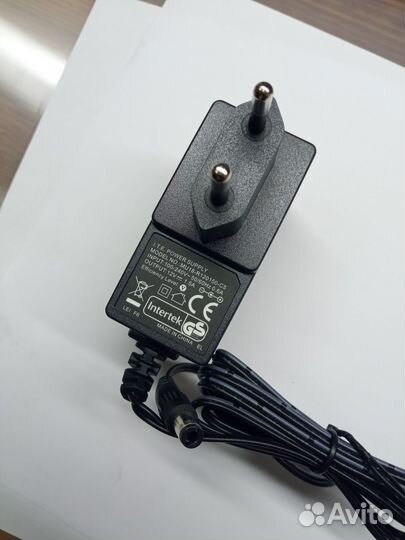 Блок питания Intertek MU18-R120150-C5 12V на 1.5A