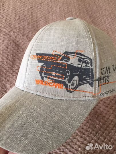 Бейсболка новая