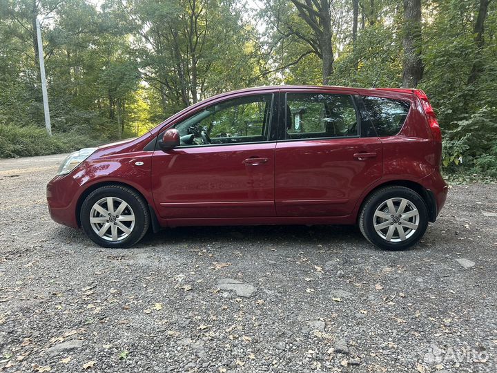Nissan Note 1.6 AT, 2012, 117 347 км