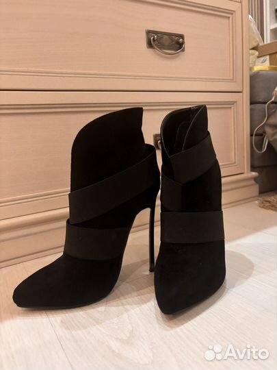 Ботильоны 36