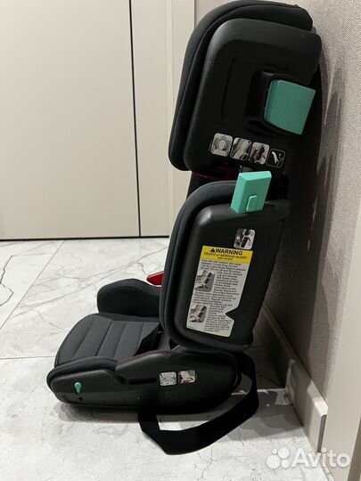 Автомобильное кресло Hifold